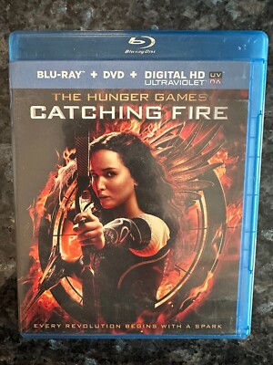 The Hunger Games: Catching Fire (Blu ray, 2013) w/DVD - VERY GOOD