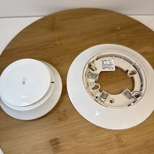 Honeywell Notifier FST-951 Fixed Temperature Thermal Sensor (White) With Base