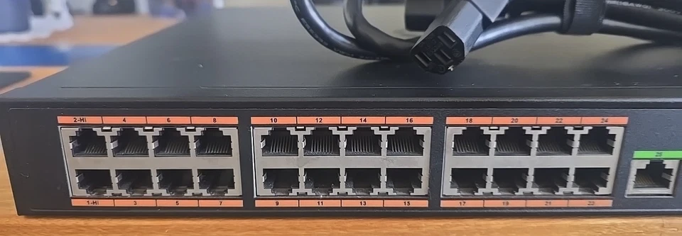 BV-Tech (POE-SW2404-MG) 24 Port PoE + 4 Uplink Managed Switch Networking Device - Image 2 of 4