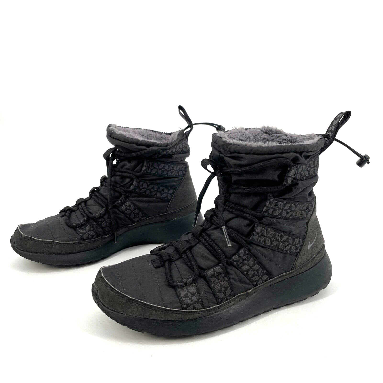 Nike womens 8 Roshe Run Sneaker Boots Winter Boots Black 615968-006 | eBay