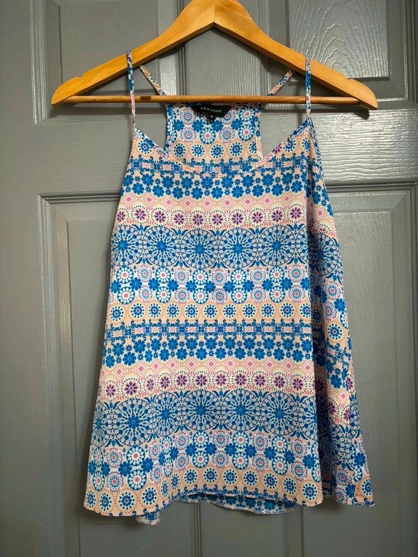 New Look blue tile print high neck cami top size 8