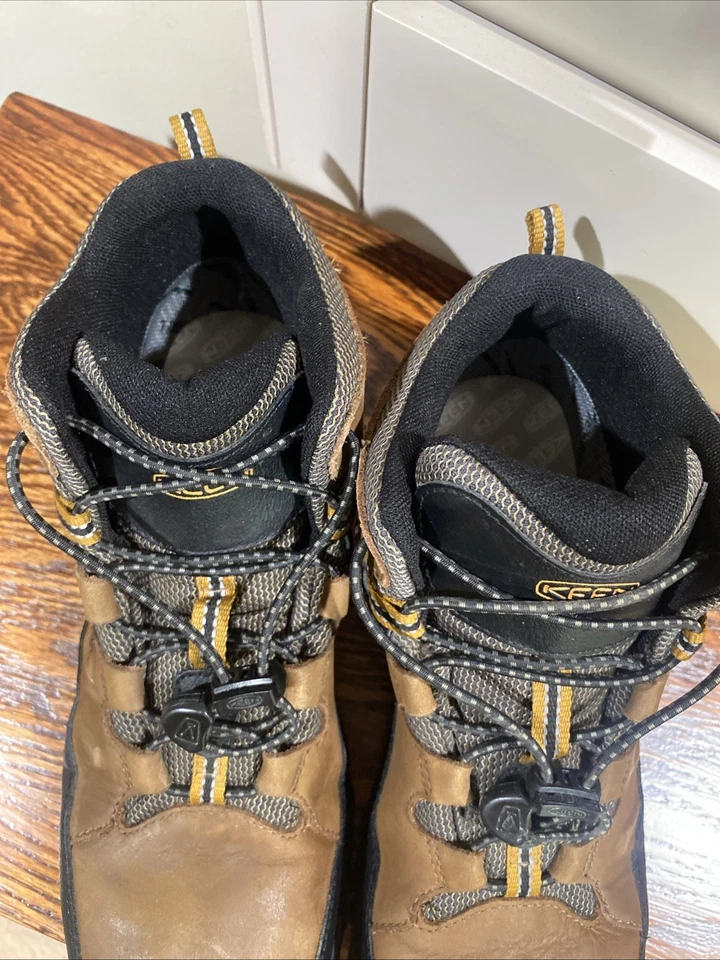 Bota impermeable KEEN Targhee Mid marrón talla 7 Y niño grande Foto 3 de 4