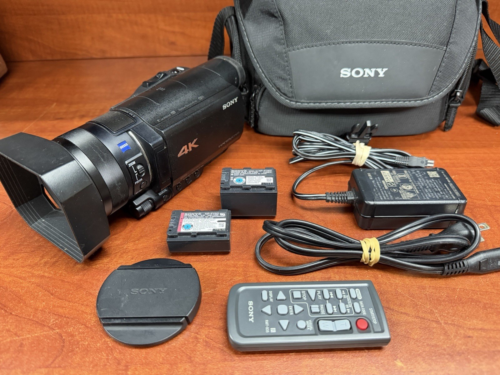 Sony Handycam 4K FDR-AX100 With Carry Case And 2 Batteries