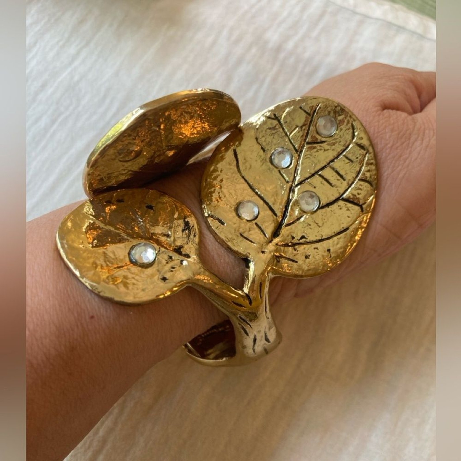 Chunky Statement Leaves Hinged Bangle Bracelet - image 12