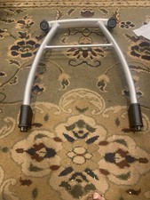 Uppababy Vista Front Axel 2010 With Locks And Screws