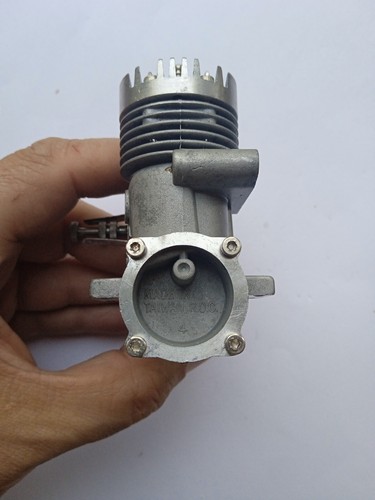 ROYAL .25 RC Glow Engine - Picture 4 of 7