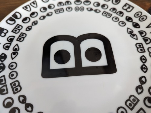 Ikea Glodande 23102 Lot Of 2 Salad Plates Van Beirendonck Poland Eyes Porcelain - Picture 2 of 6