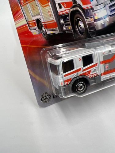 2025 Matchbox #16 Scania P 360 Fire Truck White 215G - Picture 5 of 8