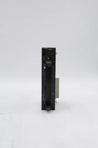 Omron CJ1W-OD232 Output Module