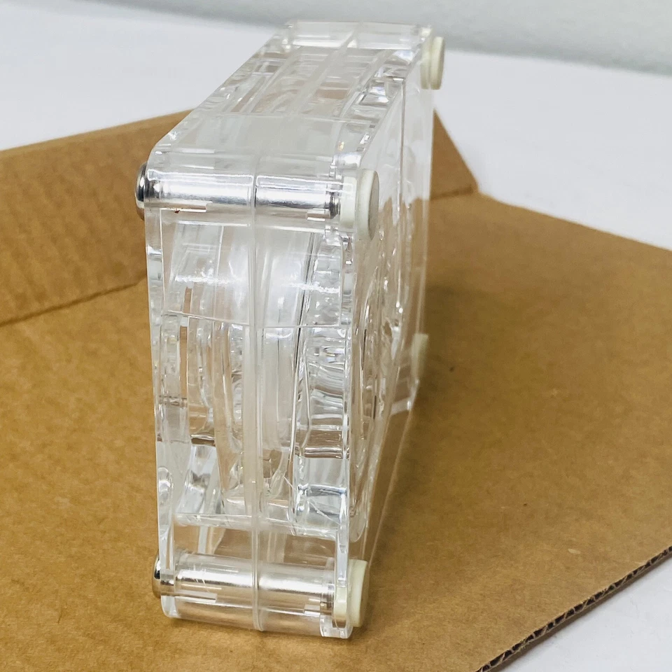 Amplificador acústico Griffin AirCurve para iPhone 3GS/3G estación de acoplamiento de sincronización transparente Foto 4 de 4