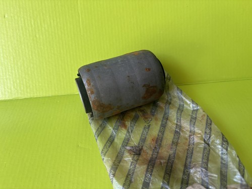 Genuine Rear Lower Spring Arm Bushing for Chrysler 300C DODGE CHALLENGER 2005-20 - Picture 3 of 6