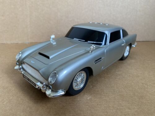 Jada Toys 1965 Shelby Cobra 427 S/C, 1:24 Scale, Silver, Spares Or Repairs. - Picture 3 of 16
