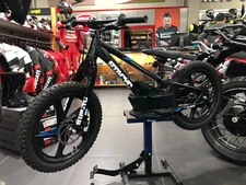 STACYC 18eDRIVE 18" E-BIKE 100031