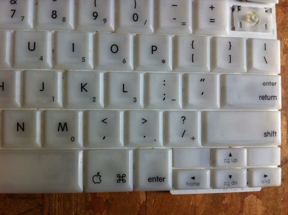 Apple iBook G3 Keyboard Replacement keys (KEYS ONLY) - Image 4 of 4