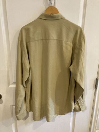 Tommy Bahama 100% Silk Long Sleeve Men's XL Tan Casual Button Down Preppy - Picture 2 of 9
