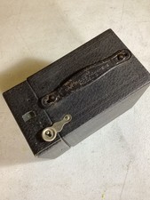 VINTAGE EASTMAN KODAK CARTRIDGE HAWK-EYE NO. 2 MODEL C BOX CAMERA NO 120 Flim