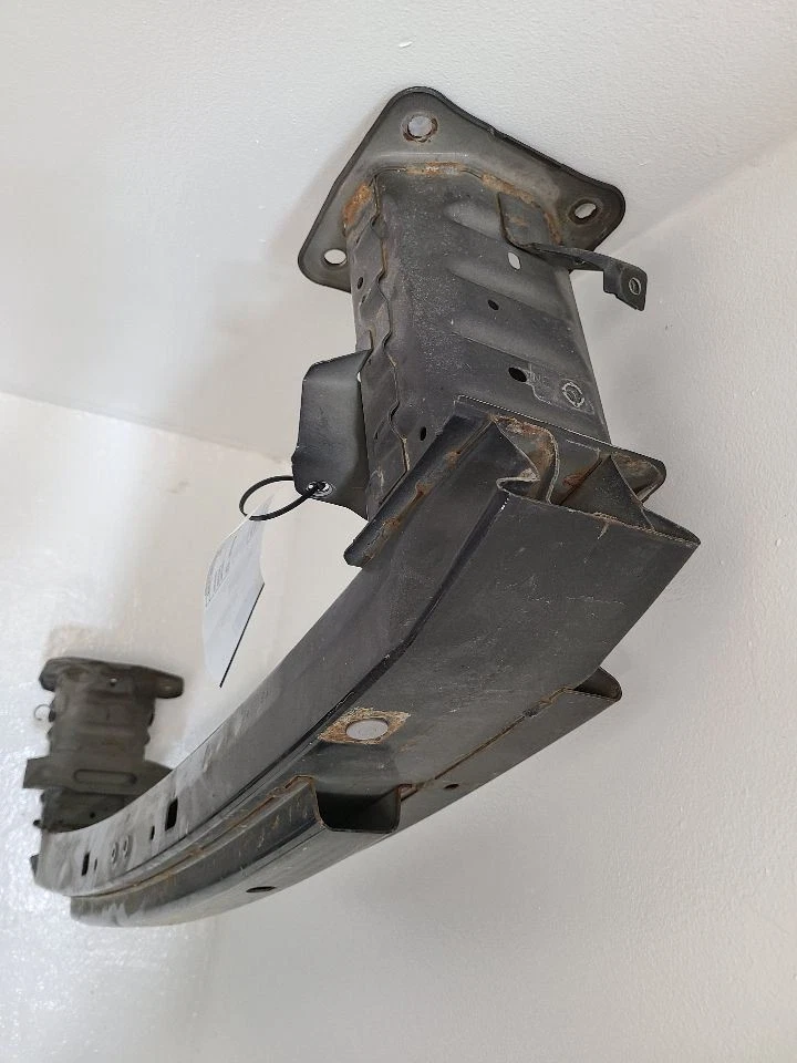 2007-2009 MAZDA 3 Front Bumper Reinforcement Impact Bar BAY65007Y Foto 2 de 4