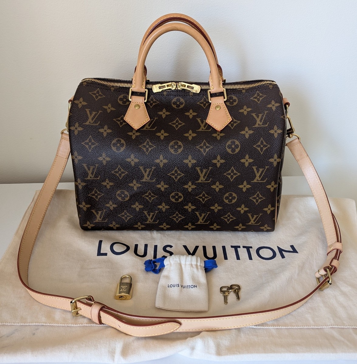 Louis Vuitton Monogram Canvas Speedy Bandoulière 30