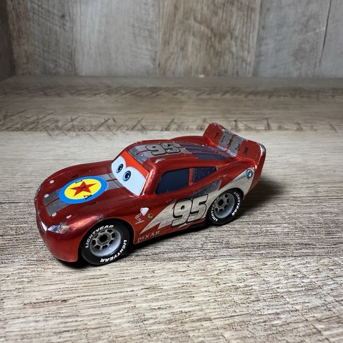 Disney Pixar Cars Fest Lighting McQueen Max rápido CHICK HICKS COSTANZO - Imagen 17 de 23