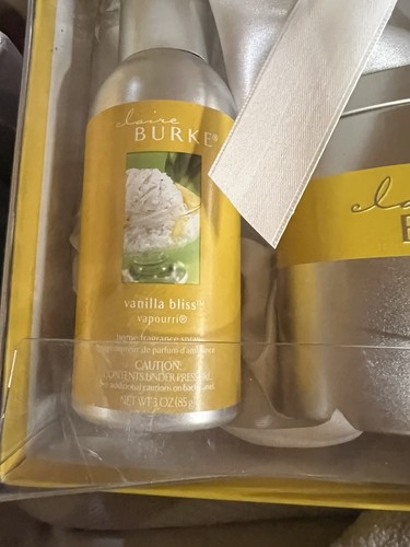 Claire Burke VANILLA BLISS Set Candle, Potpourri, and Spray. NEW - Picture 2 of 5