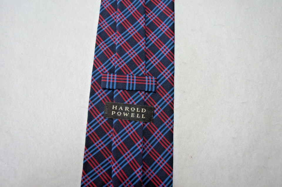 Corbata para hombre Harold Powell geométrica multicolor seda 58" x 3,75" Foto 4 de 4