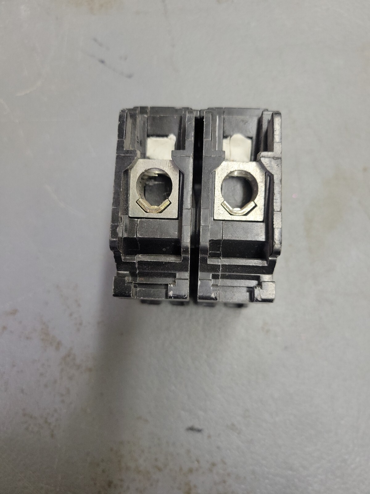 Siemens 125A Circuit Breaker 2 Pole Type QP Q2125 Missing Screws eBay