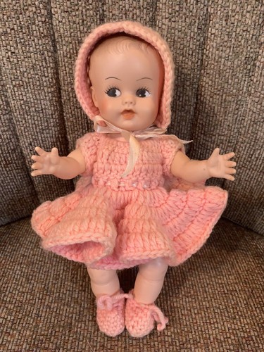 Vintage 10” Doll Rubber Head & Arms Hard Plastic Jointed Body Crocheted Outfit - Picture 15 of 16