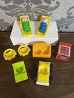 Lot Vintage Fisher Price Little People Yellow Lounge Chair Couch People Desk Car