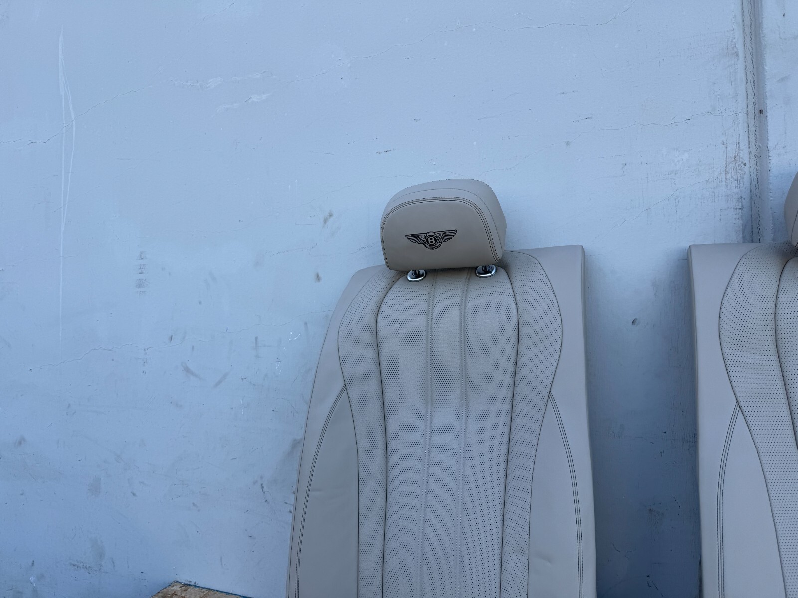 REAR LEFT RIGHT SEAT SEATS TAN CHIAR BENTLEY FLYING SPUR OEM (2013-2018)