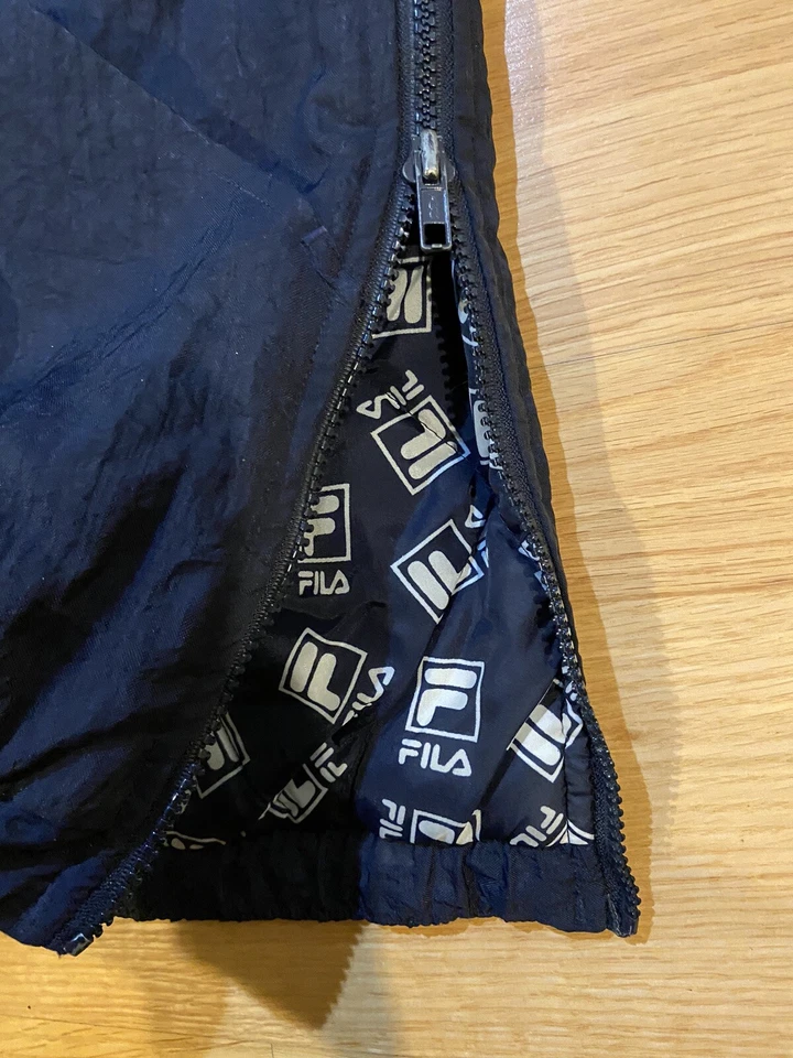 Chaqueta acolchada pulóver FILA 90 vintage para hombre 1/4 cremallera talla L logotipo deletreado azul Foto 3 de 4