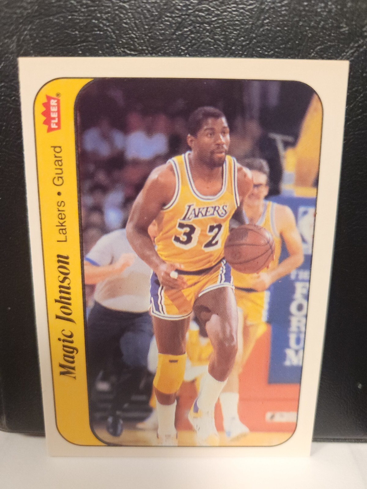 1986 Fleer #7 Stickers Magic Johnson 7 of 11