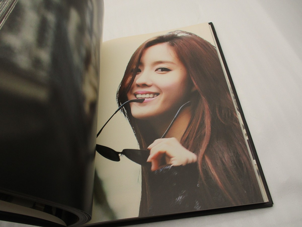 【貴重】T-ARA's Free Time In Paris And Swiss T-ARA Photobook & CD T-ARA'S FREE TIME IN PARIS & SWISS Korean