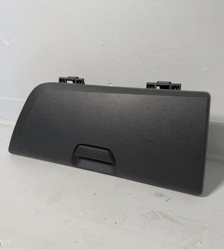 18-68884-000 FREIGHTLINER CASCADIA 126 2020 RH DOOR COMPARTMENT