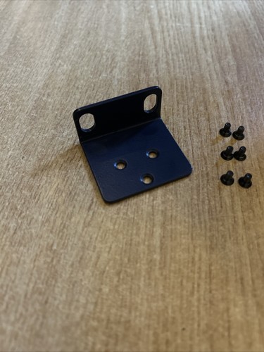 Netgear FSM726 Rack Mount Kit with Screws (24 Port Ethernet Switch not included) - Picture 8 of 24