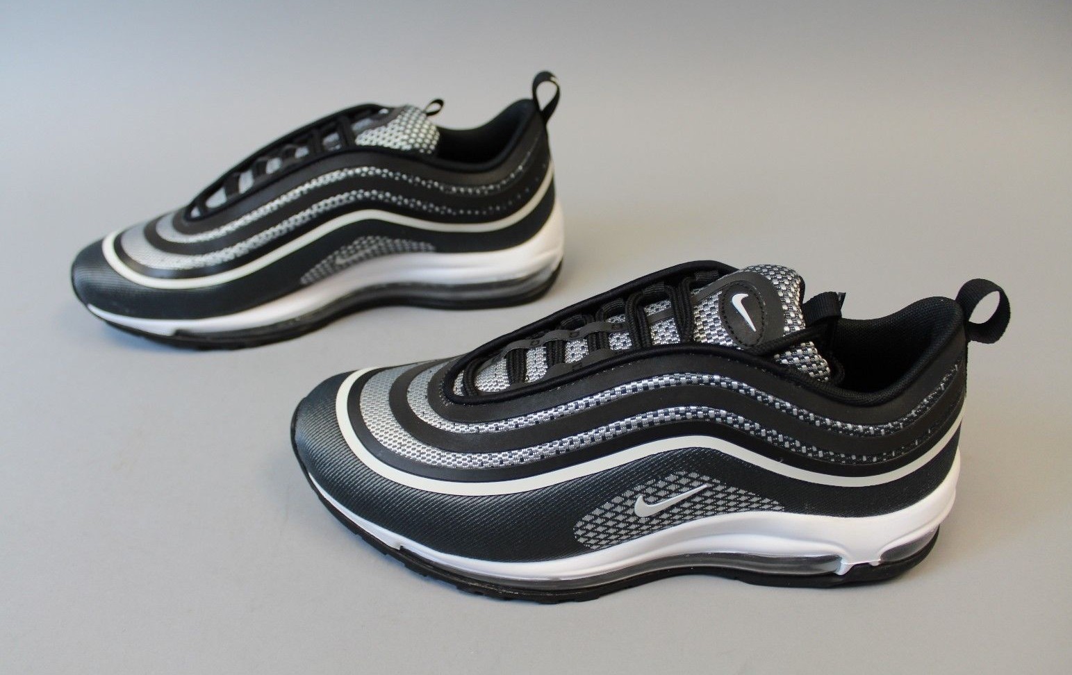 Nike Mens Air Max 97 Ultra '17 Shoes GG8 Black/Pure Platinum 918356-001 Size 8.5 Nike Mens Air Max 97 Ultra '17 Shoes GG8 Black/Pure Platinum 918356-001 Size 8.5