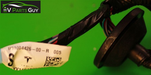 Tesla Model S 2016-2021 REAR DOOR HARNESS - RIGHT, PASSENGERS - 1004426-00-R - Picture 4 of 4