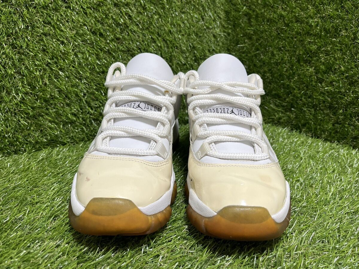 Nike Air Jordan 11 Retro Low White Zen Grey 2001 Men's Size Nike Air Jordan 11 Retro Low White Zen Grey 2001 Men's Size