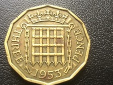 1953 Elizabeth II British threepenny - Brass  3d (Res. stk)