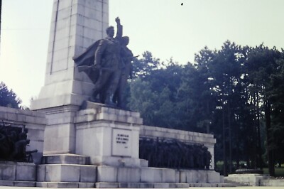 SOFIA, MOUND OF BRUDERHOOD MONUMENT, Bulgarien - Original 35mm SLIDE (c1960s)