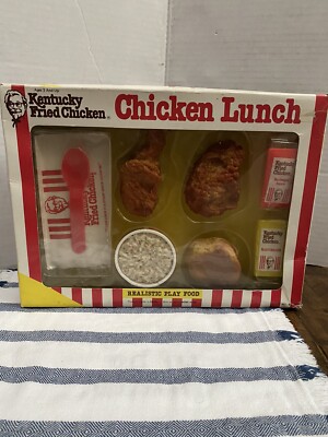 * Vintage Kentucky Fried Chicken Realistic Play Food Lunch 1988