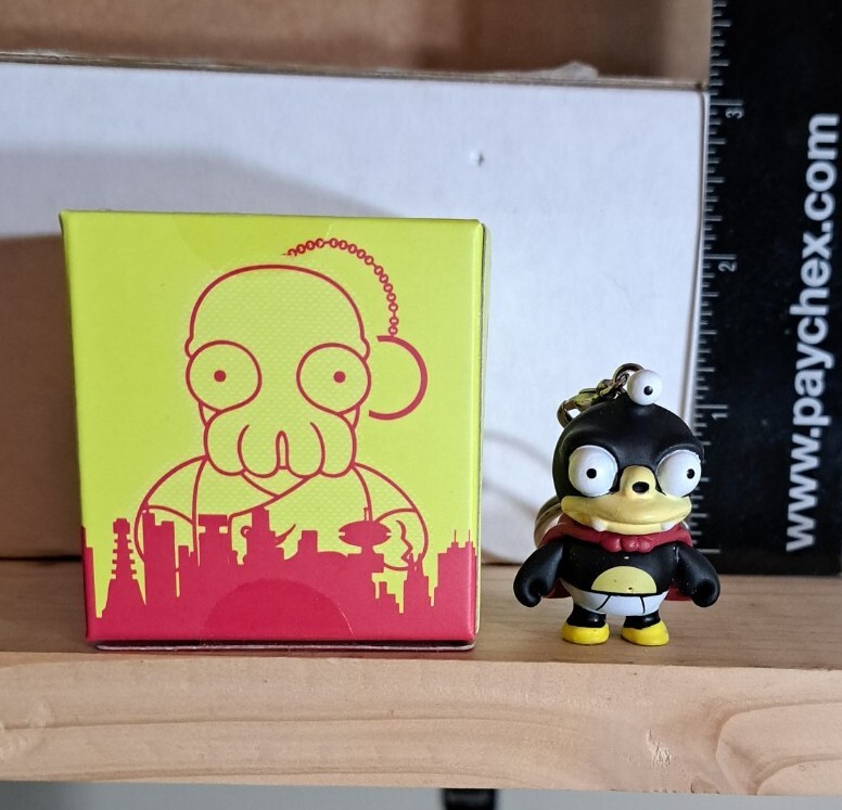 Kidrobot Futurama Keychain Series 1 Nibbler Zipper Pull New