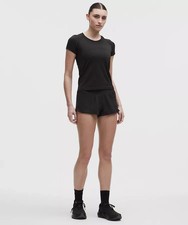 Lululemon Hotty Hot Low-Rise Lined Short 2.5 inseam Size 8 Gray Gym Running