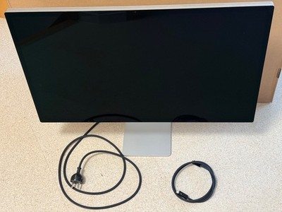 Apple Studio Display 27 Zoll mit Standardglas (neigungsverstellbarer Standfuß)