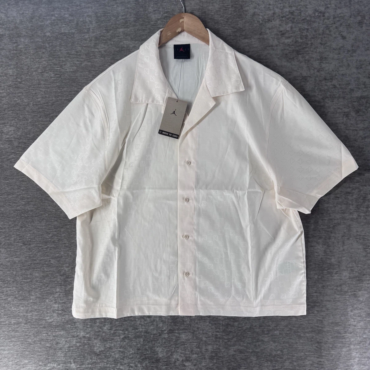 Nike Jordan ボタンアップシャツ Lサイズ Jordan Short Sleeve Button-Up Casual Button-Down Shirts for Men
