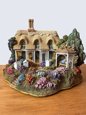 リリパットレーン　 Hohey bees & Sammer　Breeze リリパットレーン Hohey bees & Sammer Breeze Lilliput Lane L3084