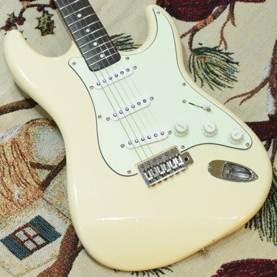 Greco 1979年製 SE380 White Fender Pickup s-l400.jpg