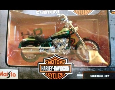 HARLEY-DAVIDSON MOTORCYCLE DIE-CAST MODEL H-D CUSTOM GREEN ON GREEN PAINT NEW! 
