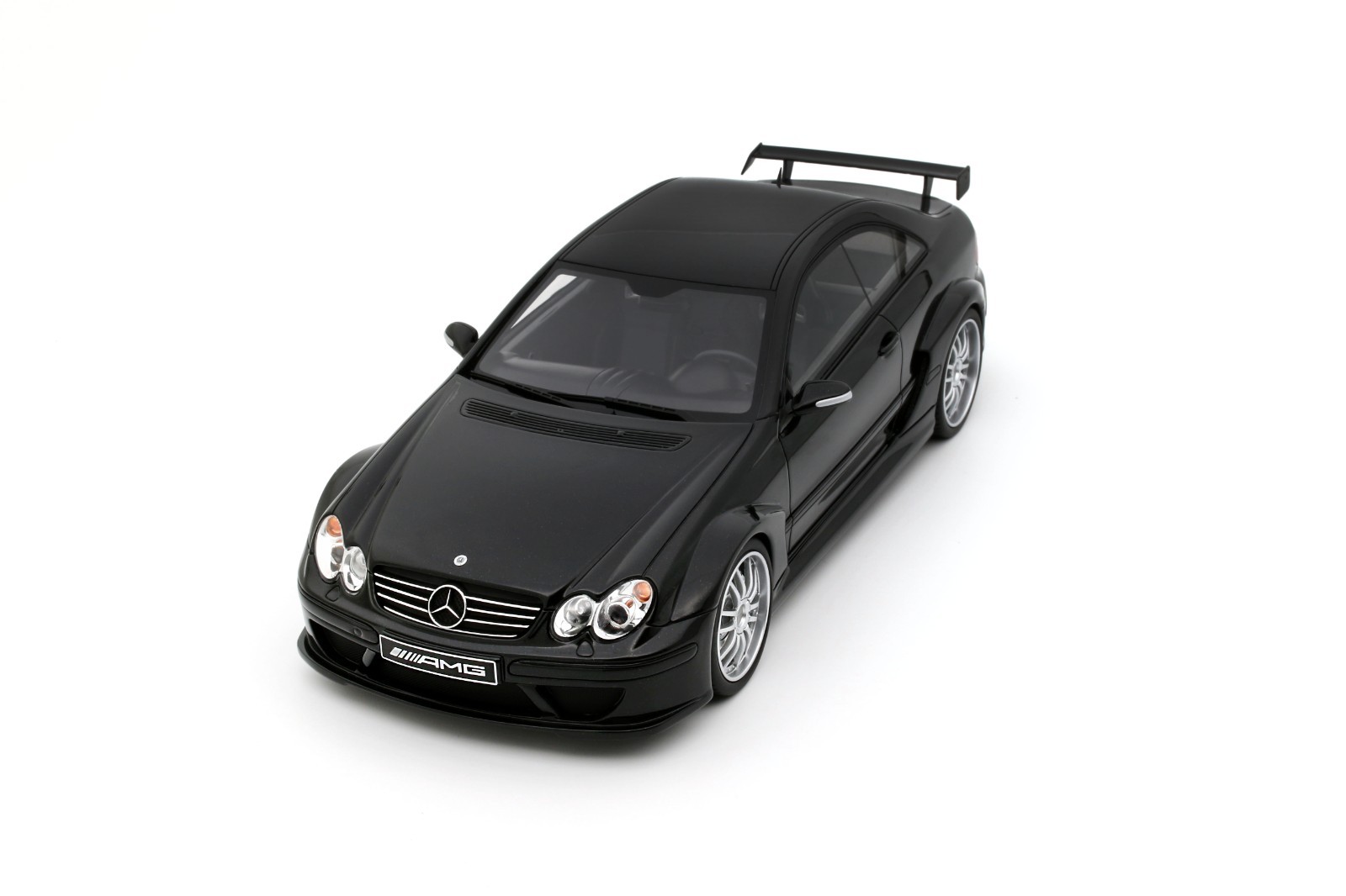 Mercedes CLK DTM AMG miniature C209 noire 1/18 cadeau idéal pour passionné