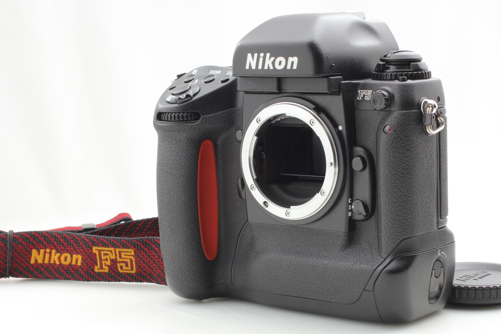 Late SN:320xxxx [Top MINT]  Nikon F5 35mm SLR Film Camera Body From  JAPAN