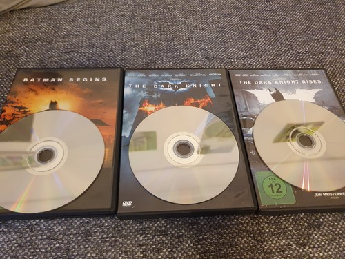 Batman Begins, The Dark Knight, The Dark Knight Rises auf 3 DVDs - Bild 2 von 2